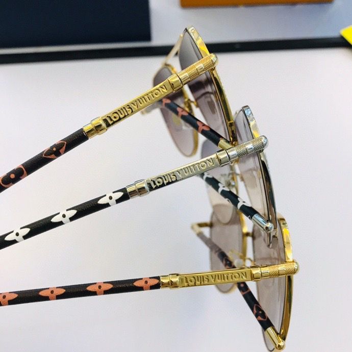 Top Quality L*ouis V*uitton Glasses