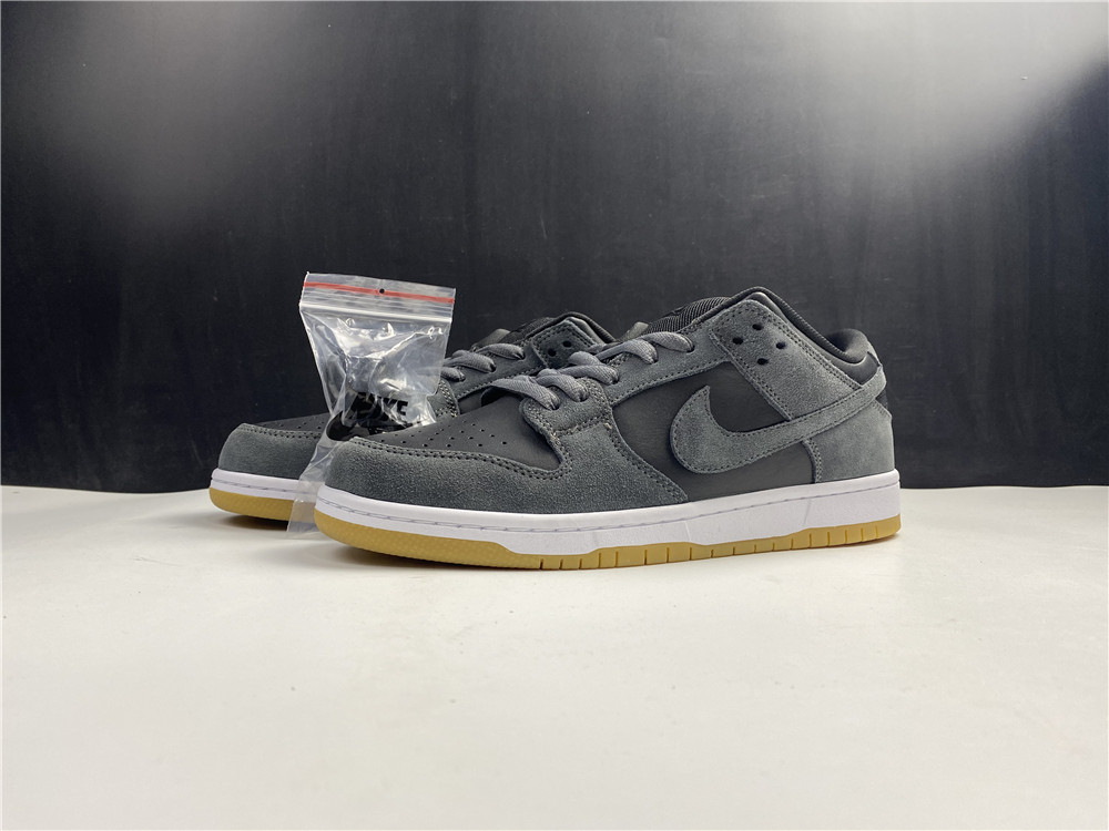 from NIKE SB DUNK LOW TRD AR0778-001H