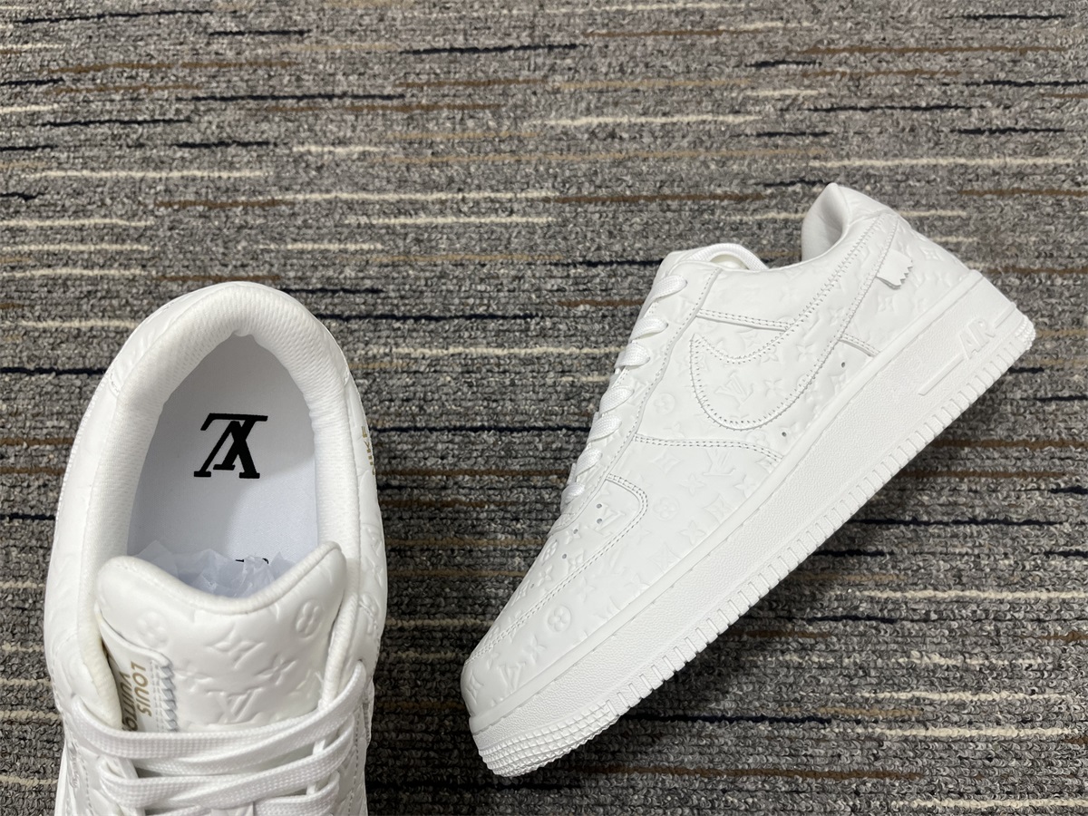 from O*ff-W*hite x Nike Air Force 1 x L*V Low