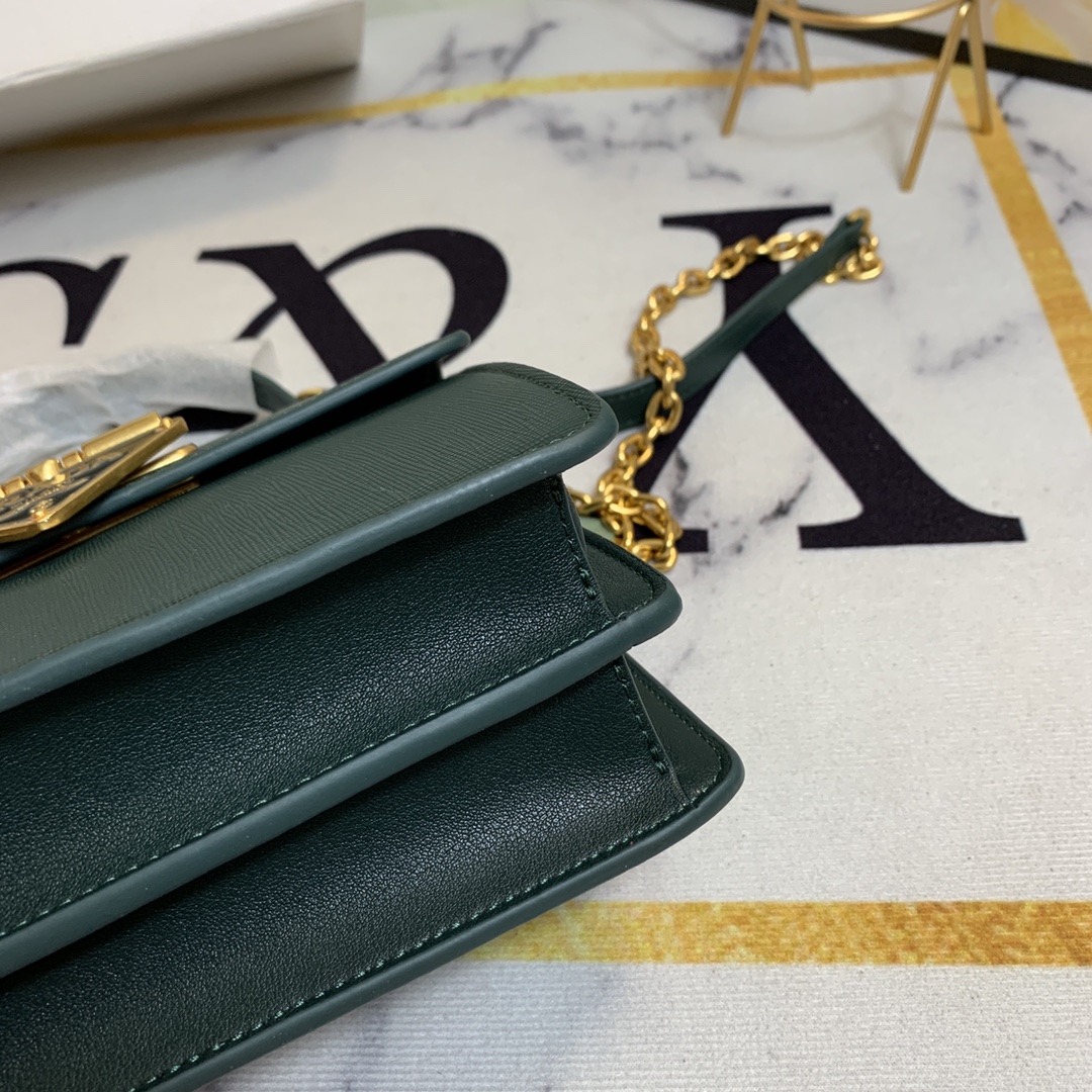 P*rada Top Bag 20*15*5cm