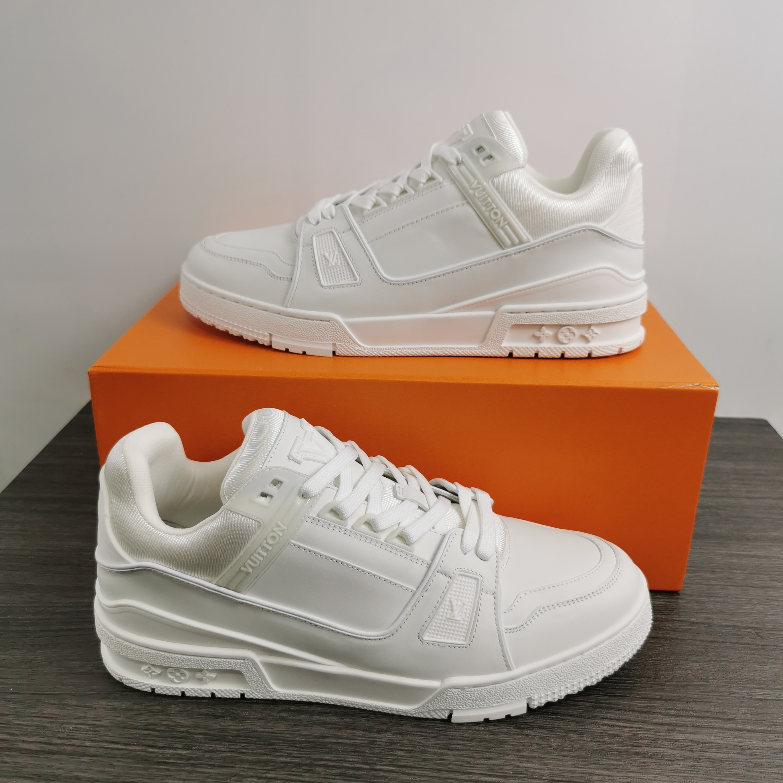 Men Women L*ouis V*uitton Top Sneakers