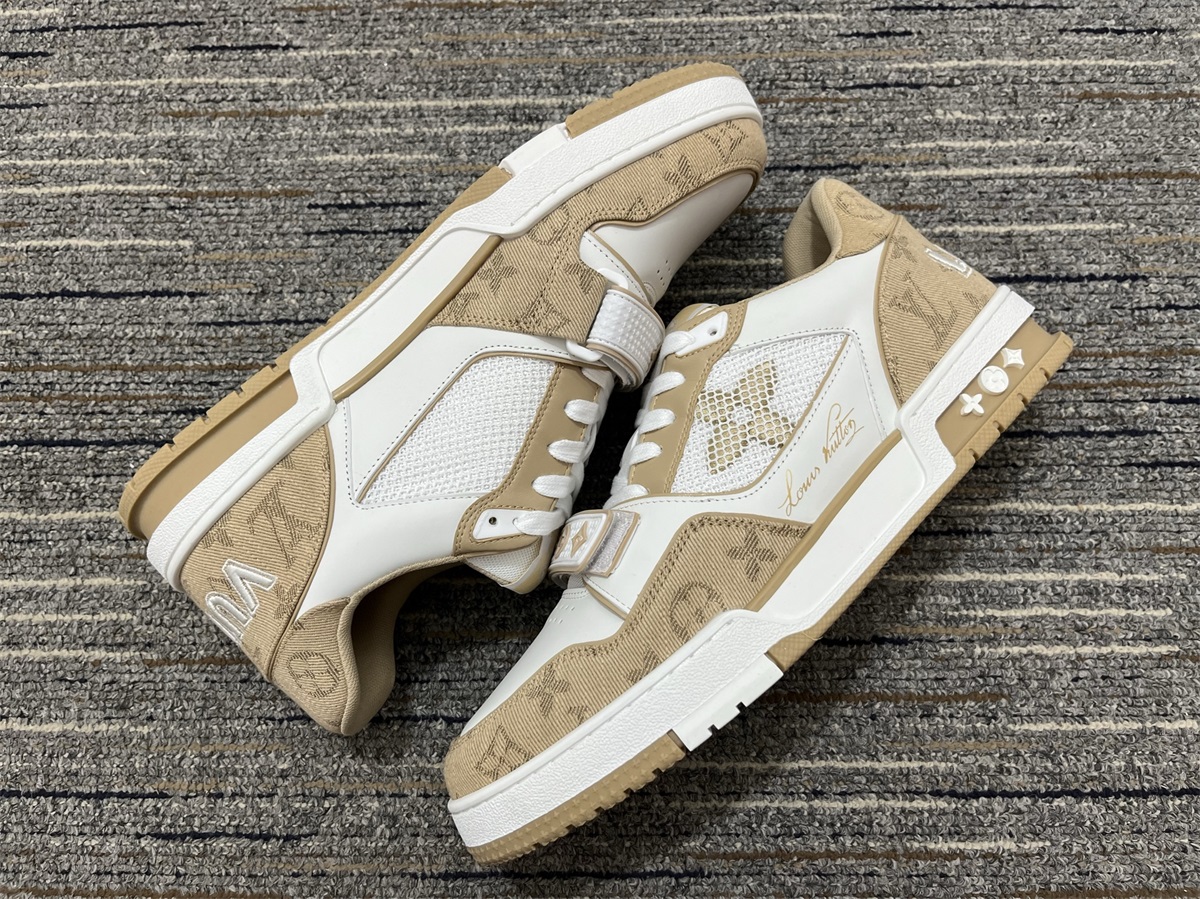 Men L*ouis V*uitton Top Sneakers