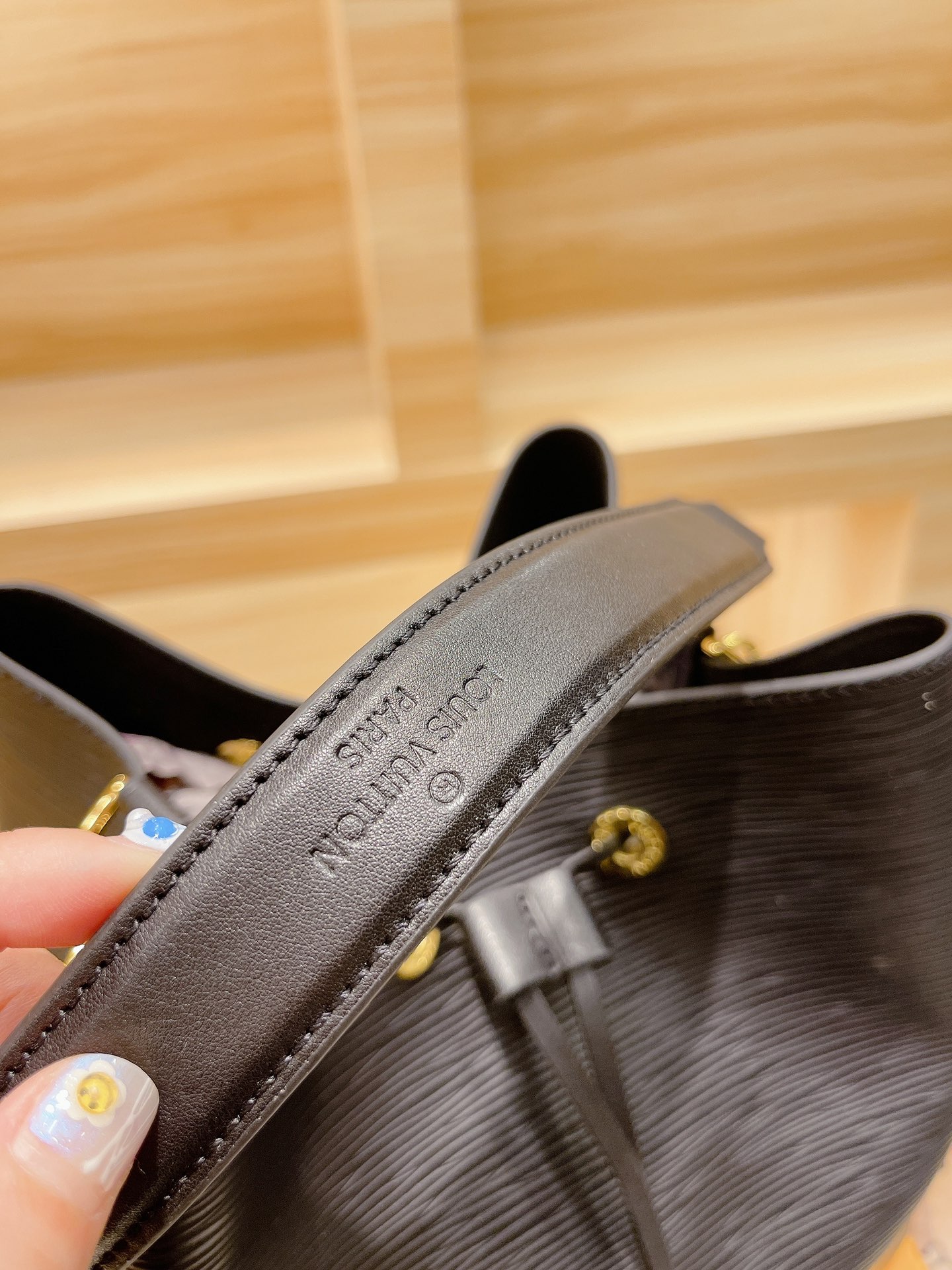 L*ouis V*uitton Top Bag 25*26cm