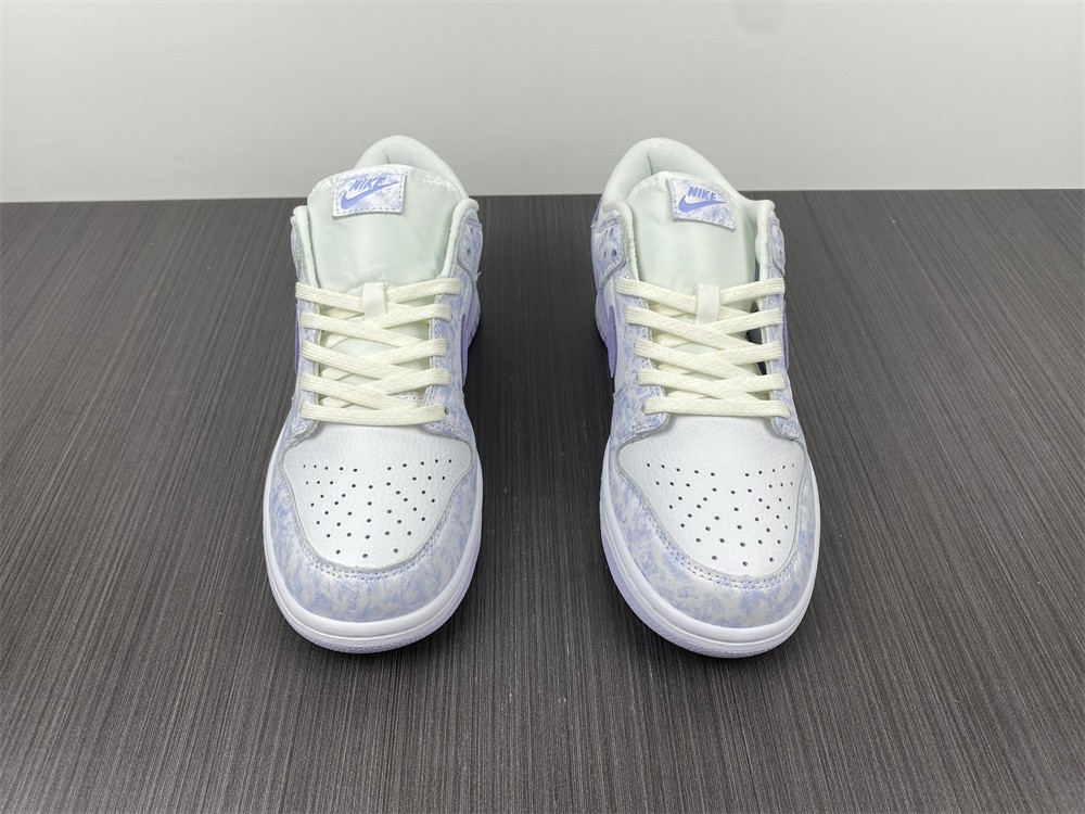 from Nike SB Dunk Low Purple Pulse DM9467-500