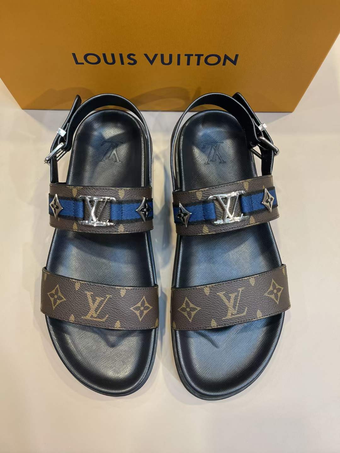 Men L*ouis V*uitton Top Sandals