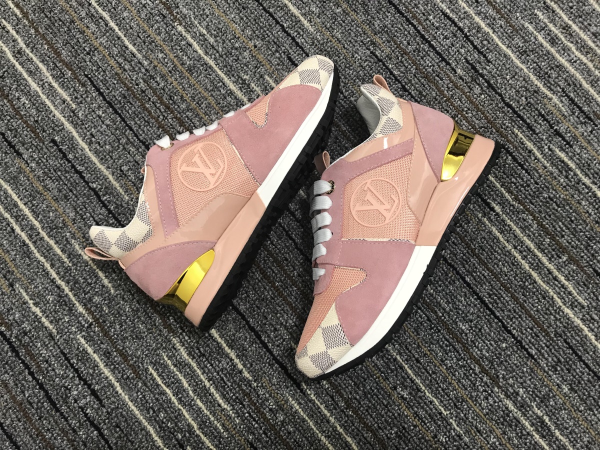 Women L*ouis V*uitton Run Away Top Sneaker