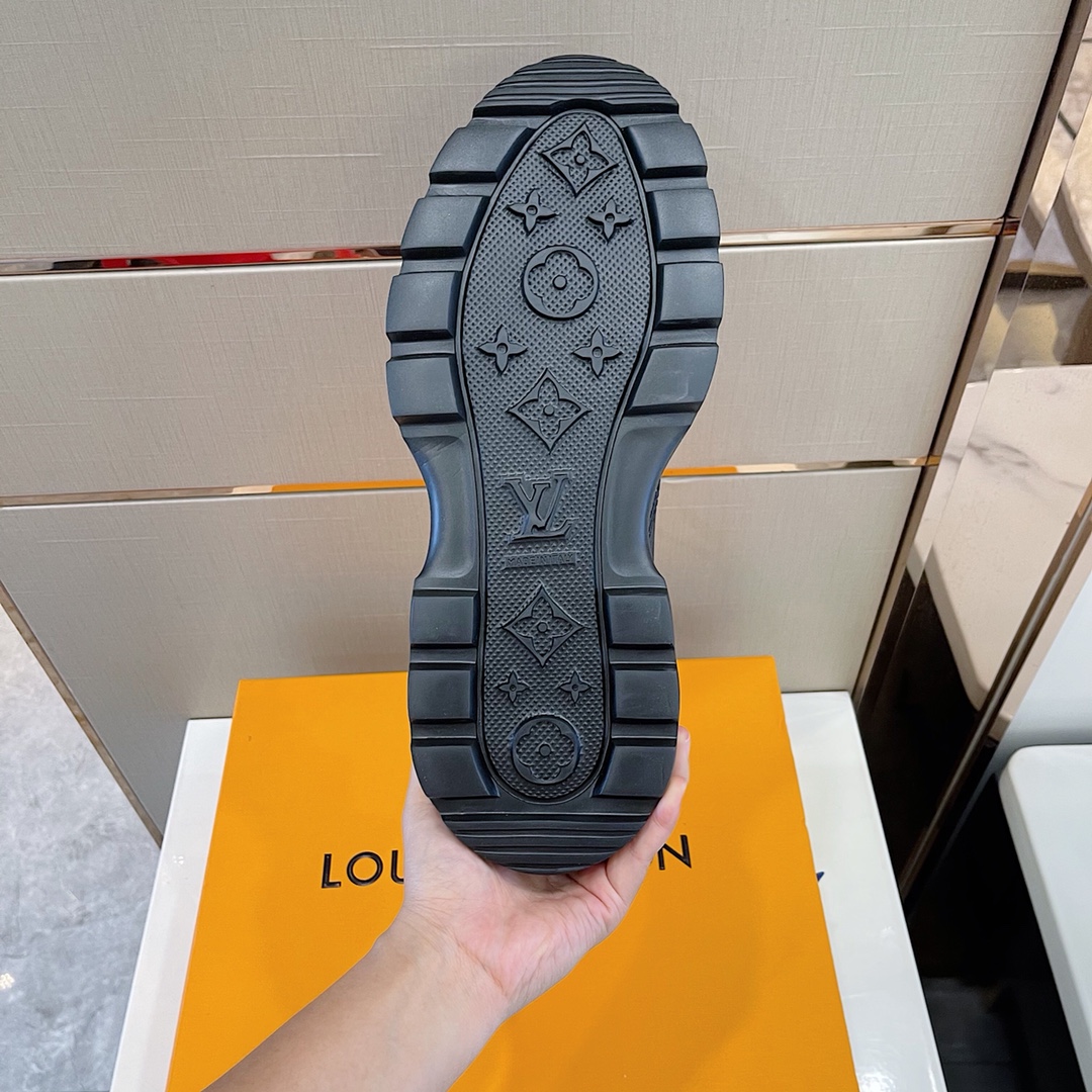 Men L*ouis V*uitton Top Sneaker