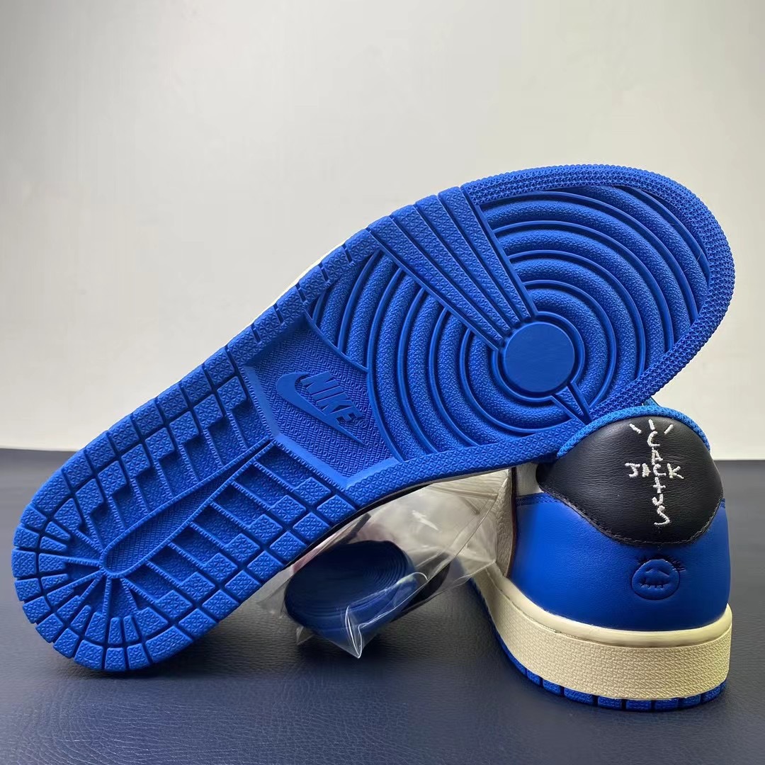 T*ravis S*cott x Fragment x Air Jordan 1 Low OG DM7866-140