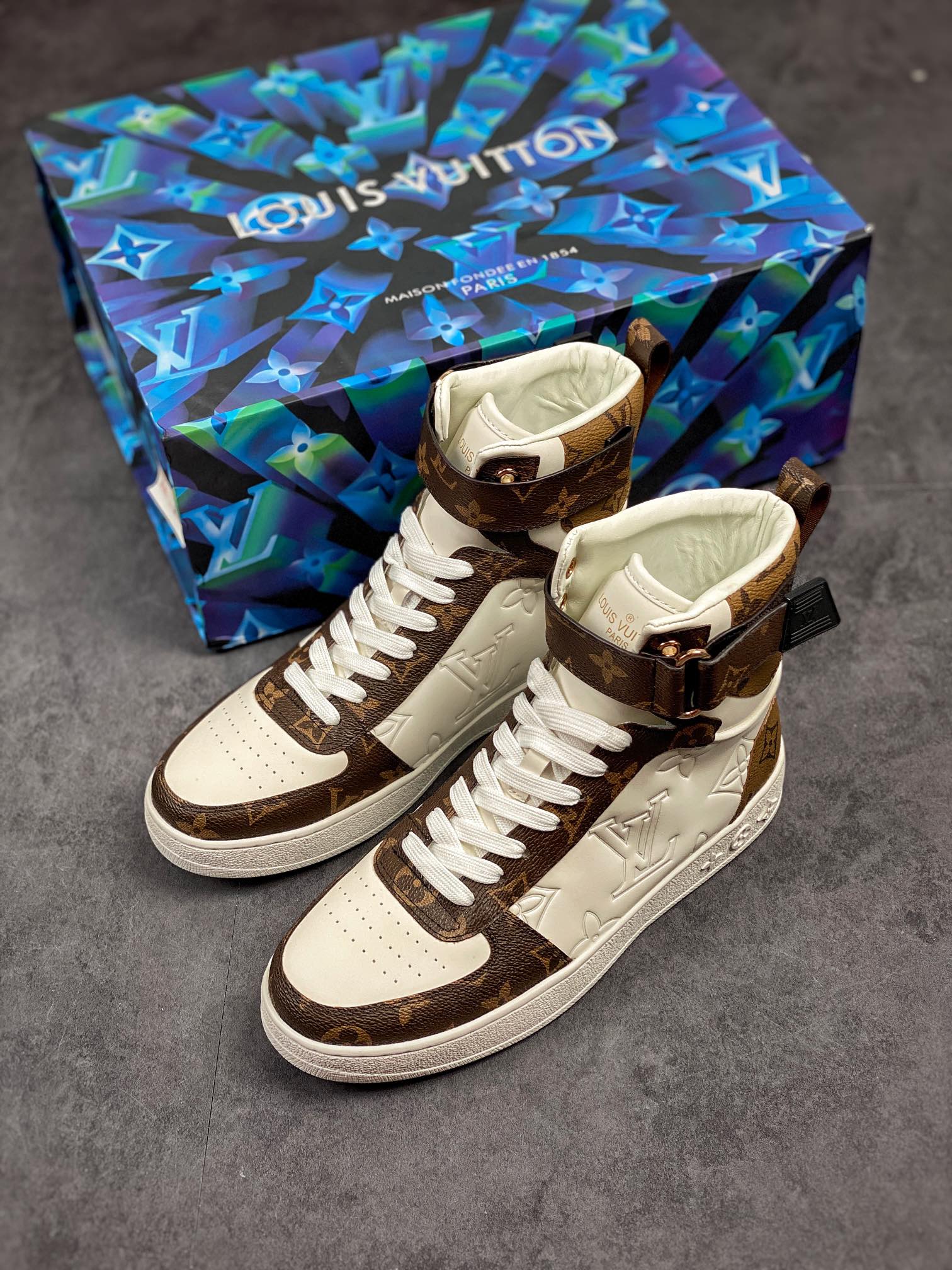 Men L*ouis V*uitton Top Sneaker