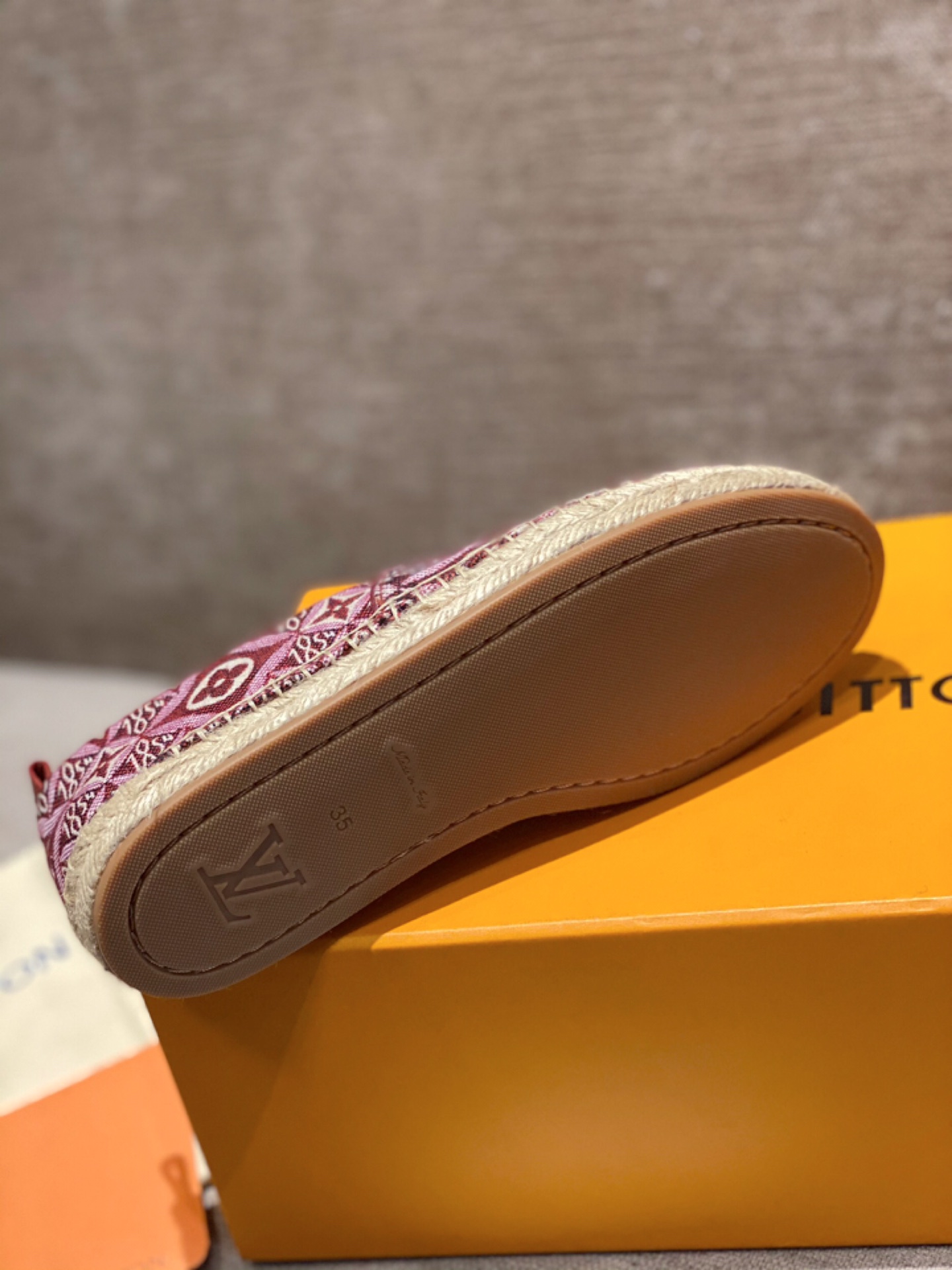 Women L*uis V*itton Sneaker