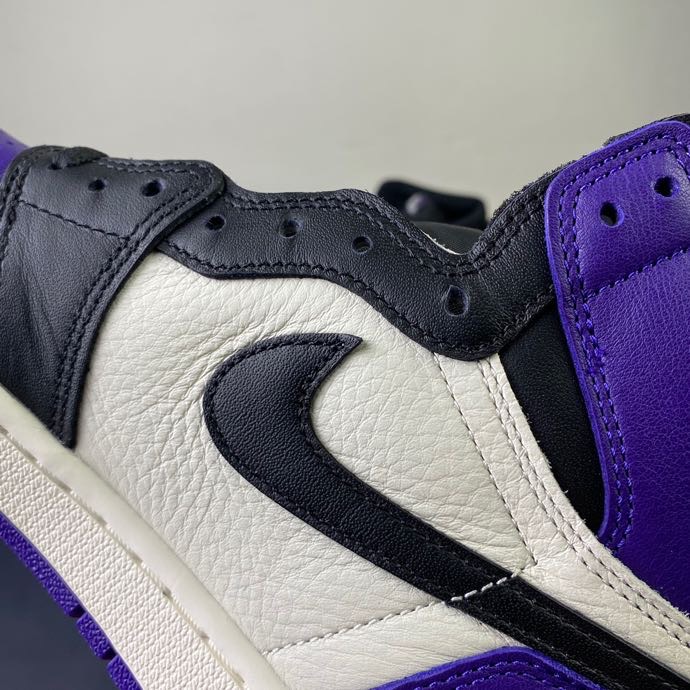 Air Jordan 1 Court Purple 555088-501