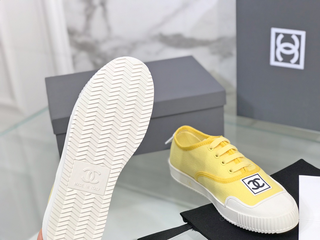 Women C*hanel Top Sneaker