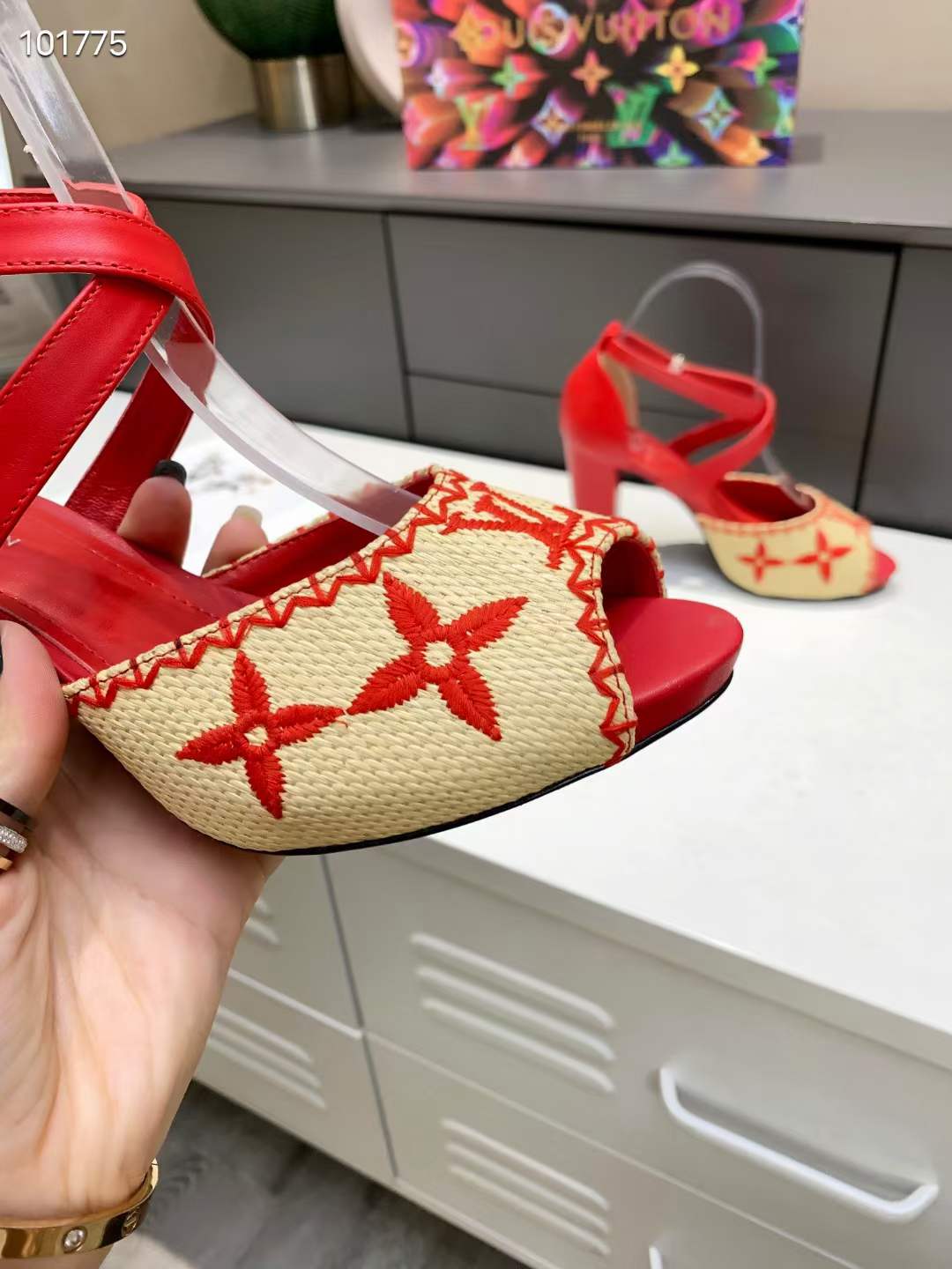 Women L*ouis V*uitton Top Slippers