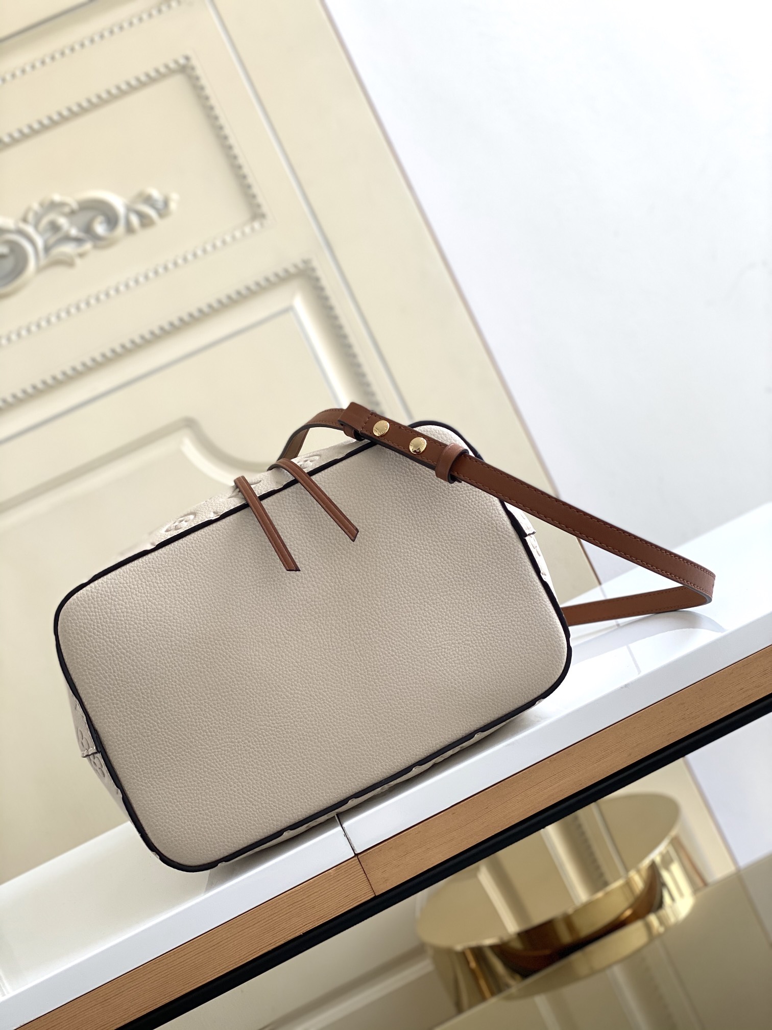 L*ouis V*uitton Top Bag 26*26*17.5cm