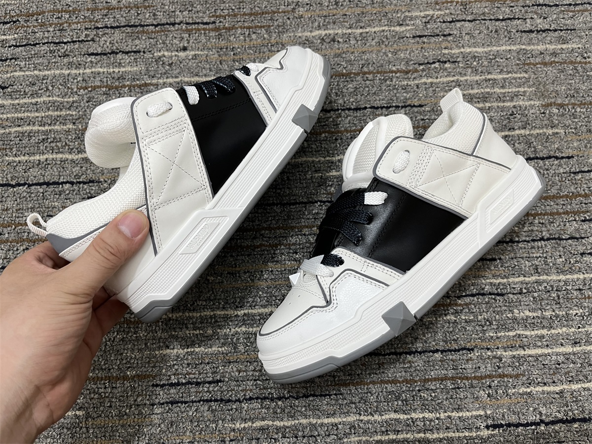 Men Women 𝑉*𝐴𝐿𝐸𝑁𝑇𝐼𝑁𝑂 Top Sneakers