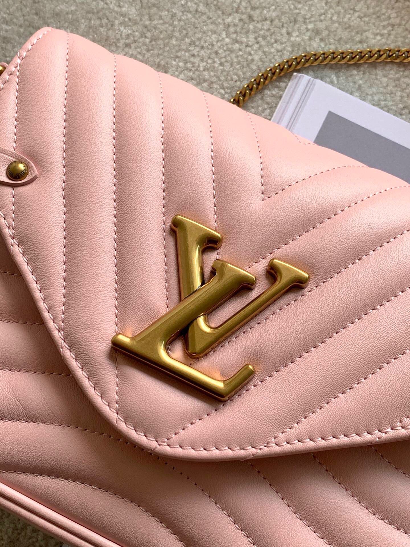 L*ouis V*uitton Bag Top Quality 21*13*6.5cm