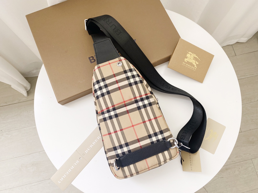 B*urberry Top Bag 28*16*6.5cm