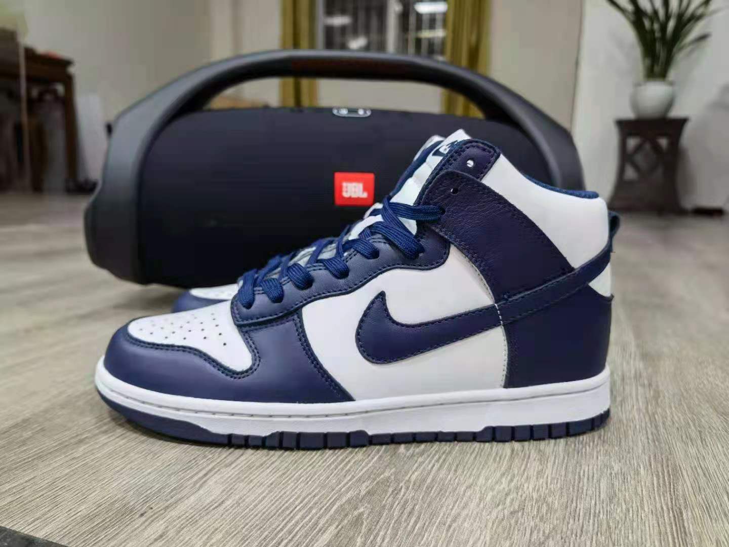 from Nike SB Dunk High DD1399-104