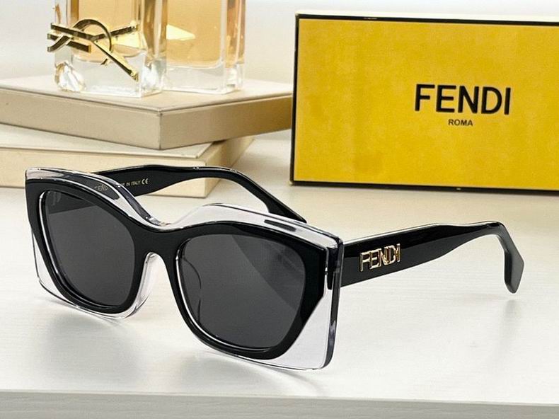F*endi Glasses Top
