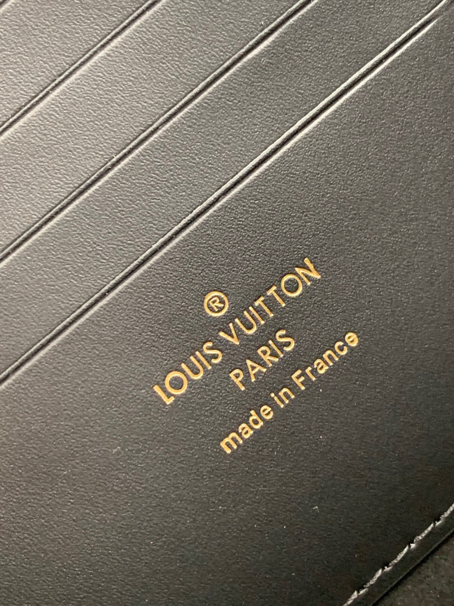 L*ouis V*uitton Bag Top Quality 19*12*5CM