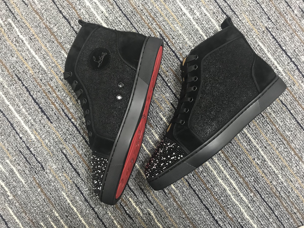 C*ristian L*uboutin Sneaker