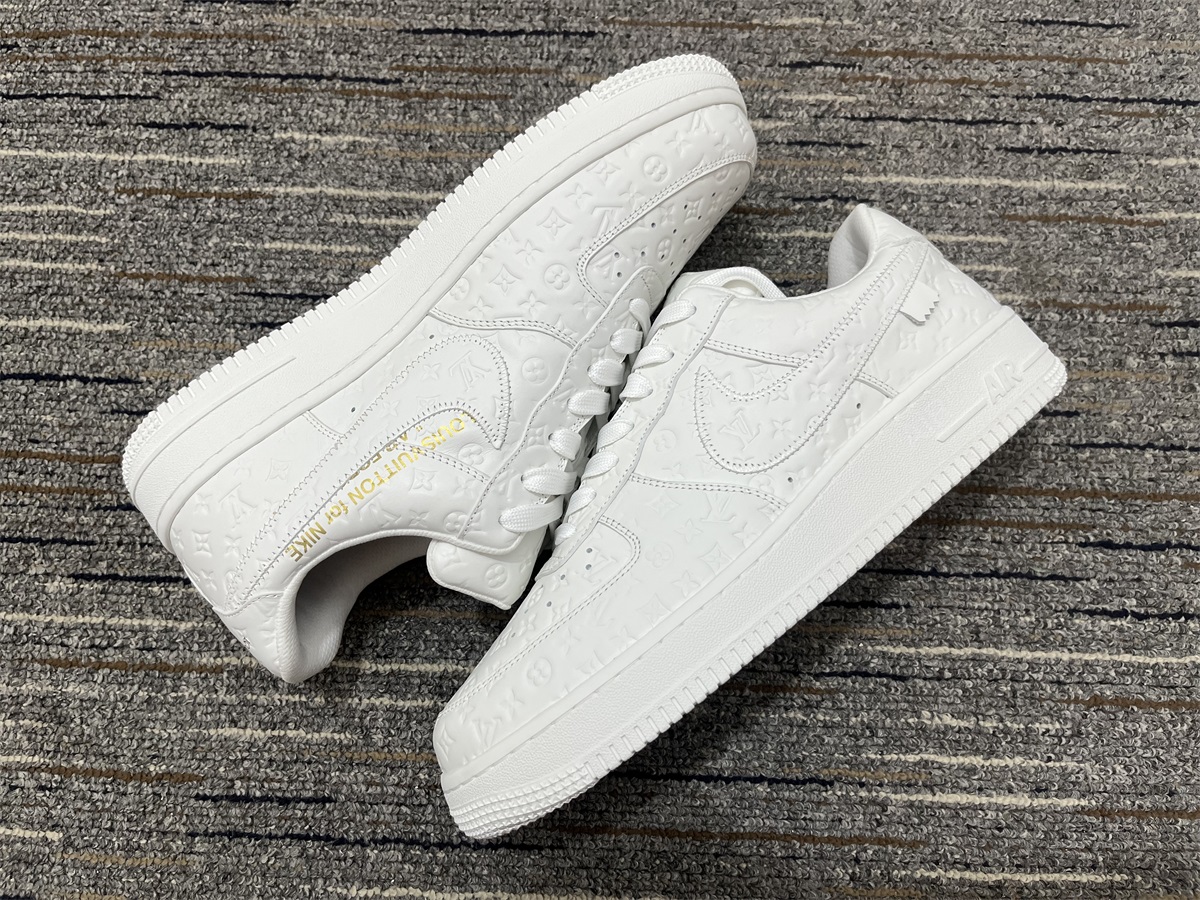 from O*ff-W*hite x Nike Air Force 1 x L*V Low