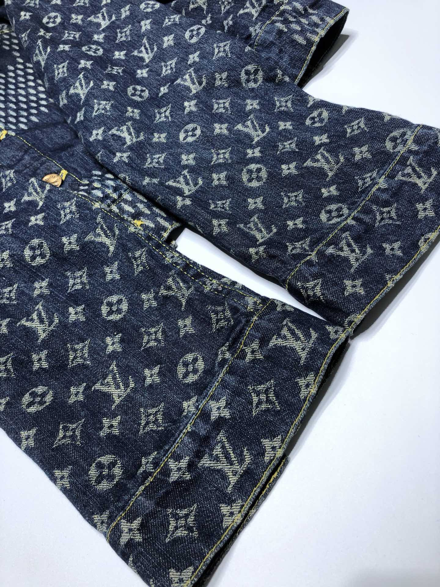 Men Jacket/Sweater Top Quality13