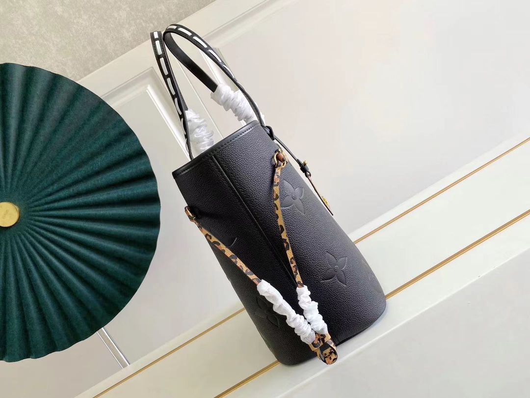 L*ouis V*uitton Top Bag 31*28*14cm