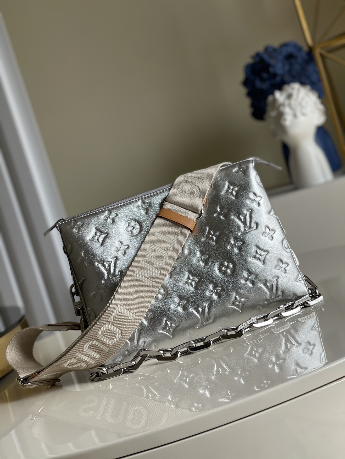 L*ouis V*uitton Bag Top Quality 26 x 20 x 12cm