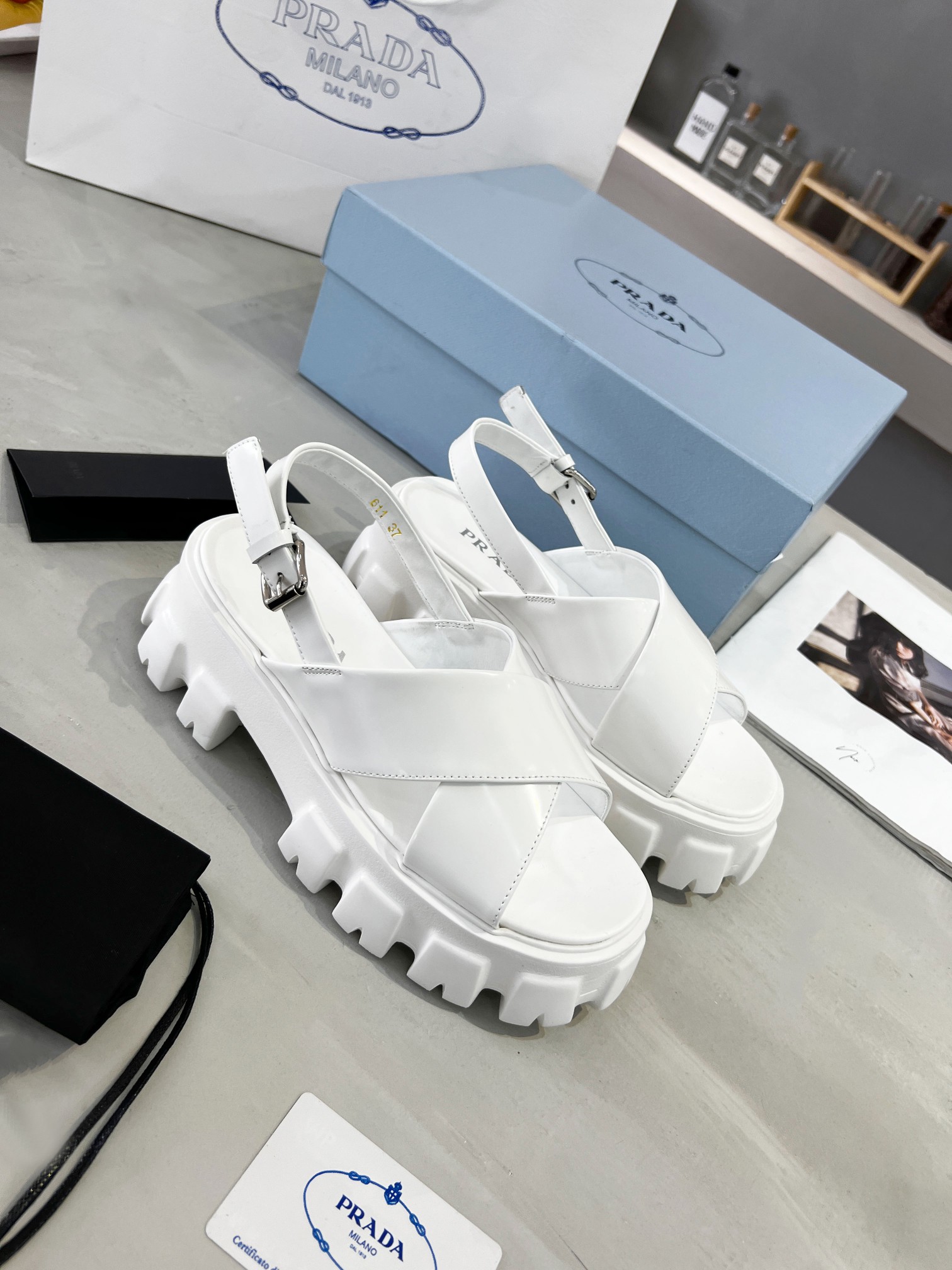 Women P*rada Top Quality Sandals