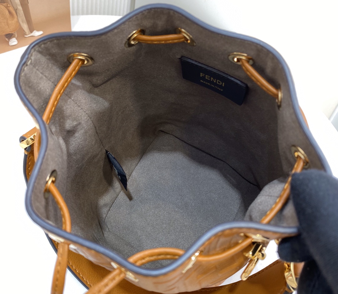 F*endi Top Bag 18*12*10cm