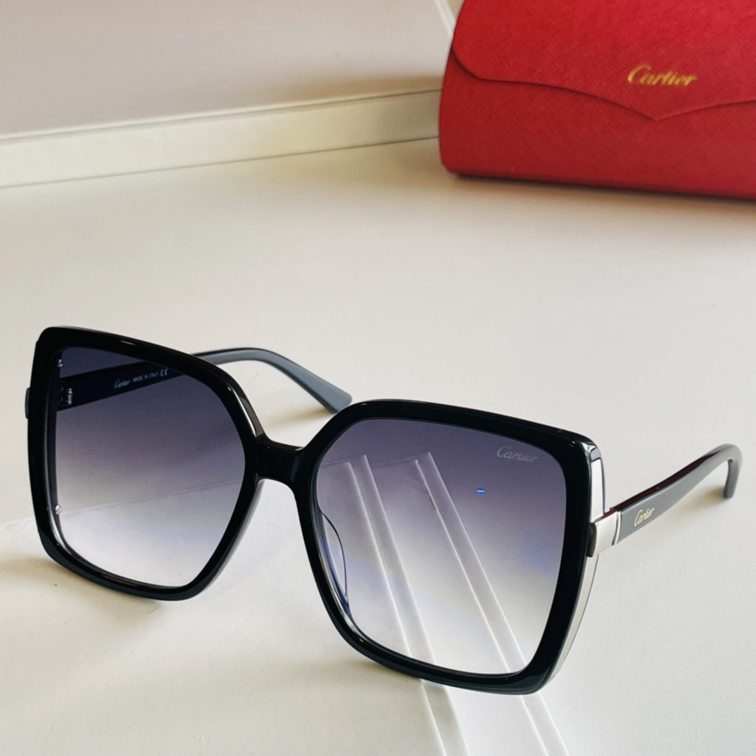 C*artier Glasses Top