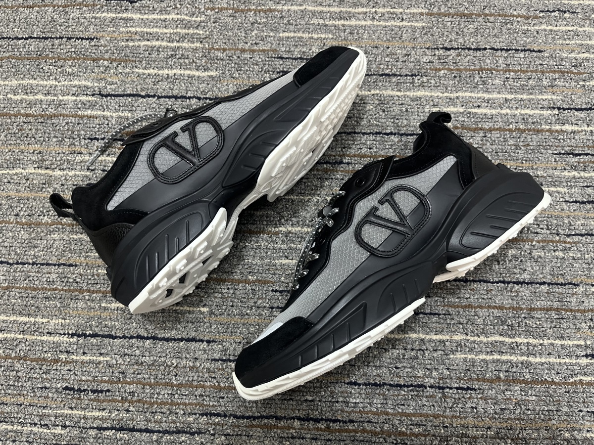 Men Women π*π΄πΏπΈπππΌππ Top Sneakers