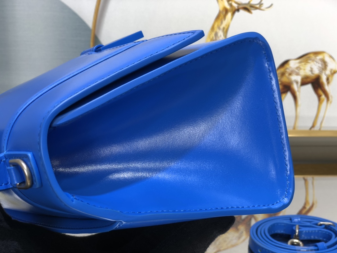 B*alenciaga Bag Top Quality