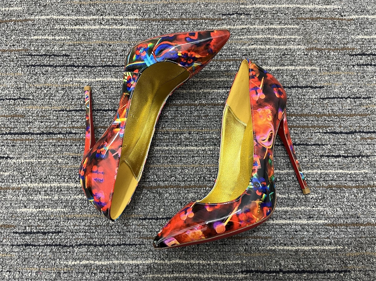 Women C*hristian L*ouboutin Pump Top