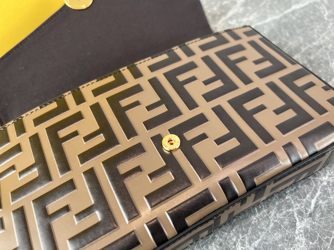 F*endi Bag Top Quality 22*12*3CM