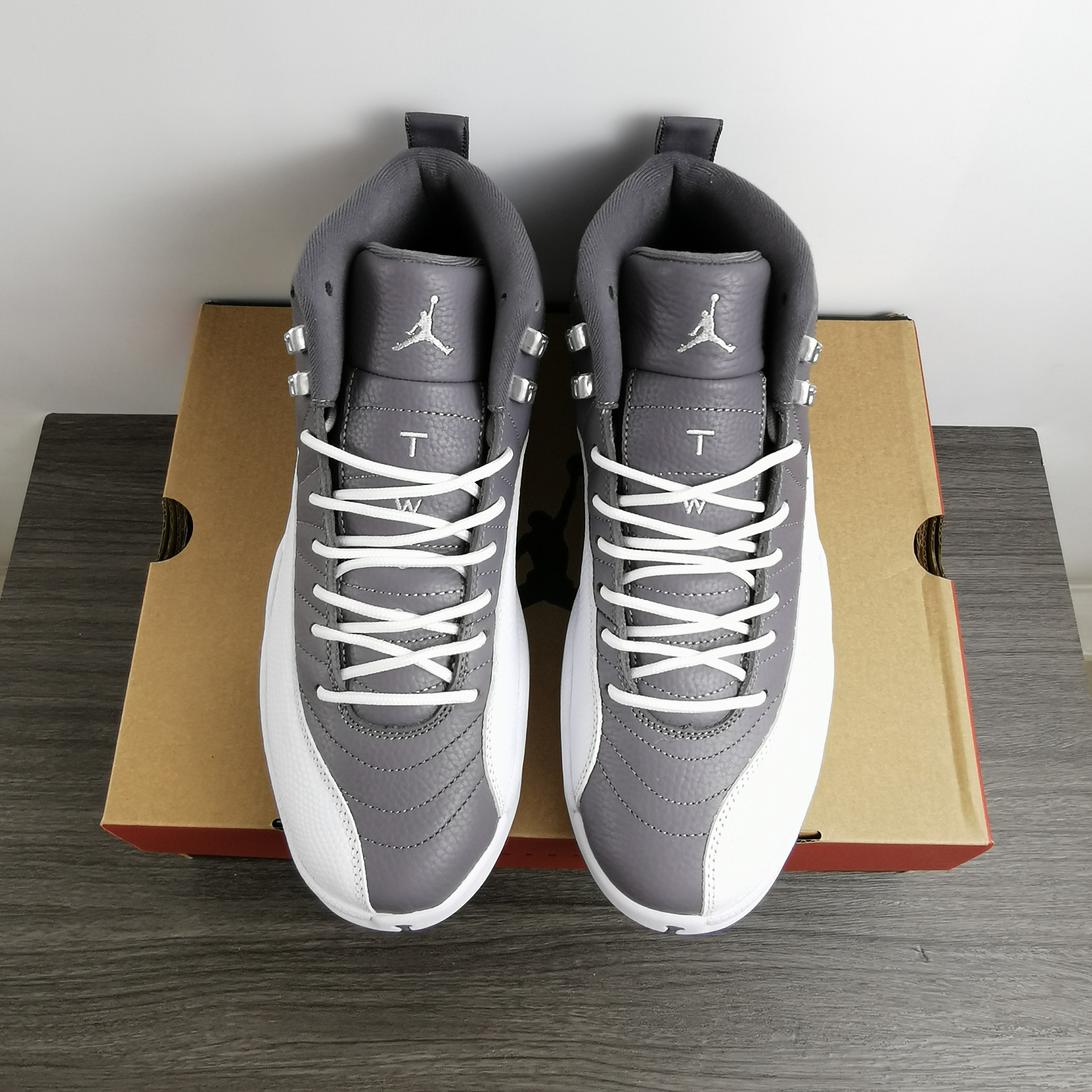 Air Jordan 12 STEALTH CT8025-610