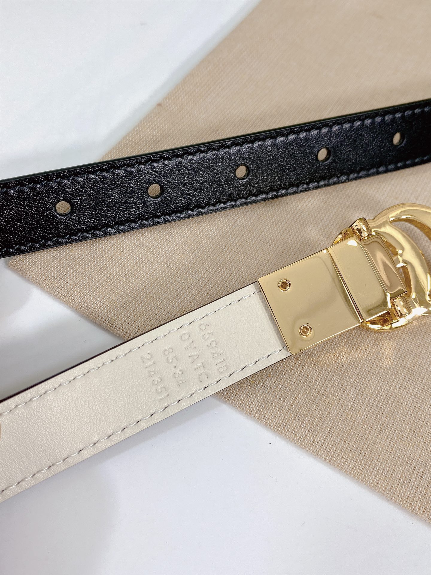 G*ucci Belts Top Version