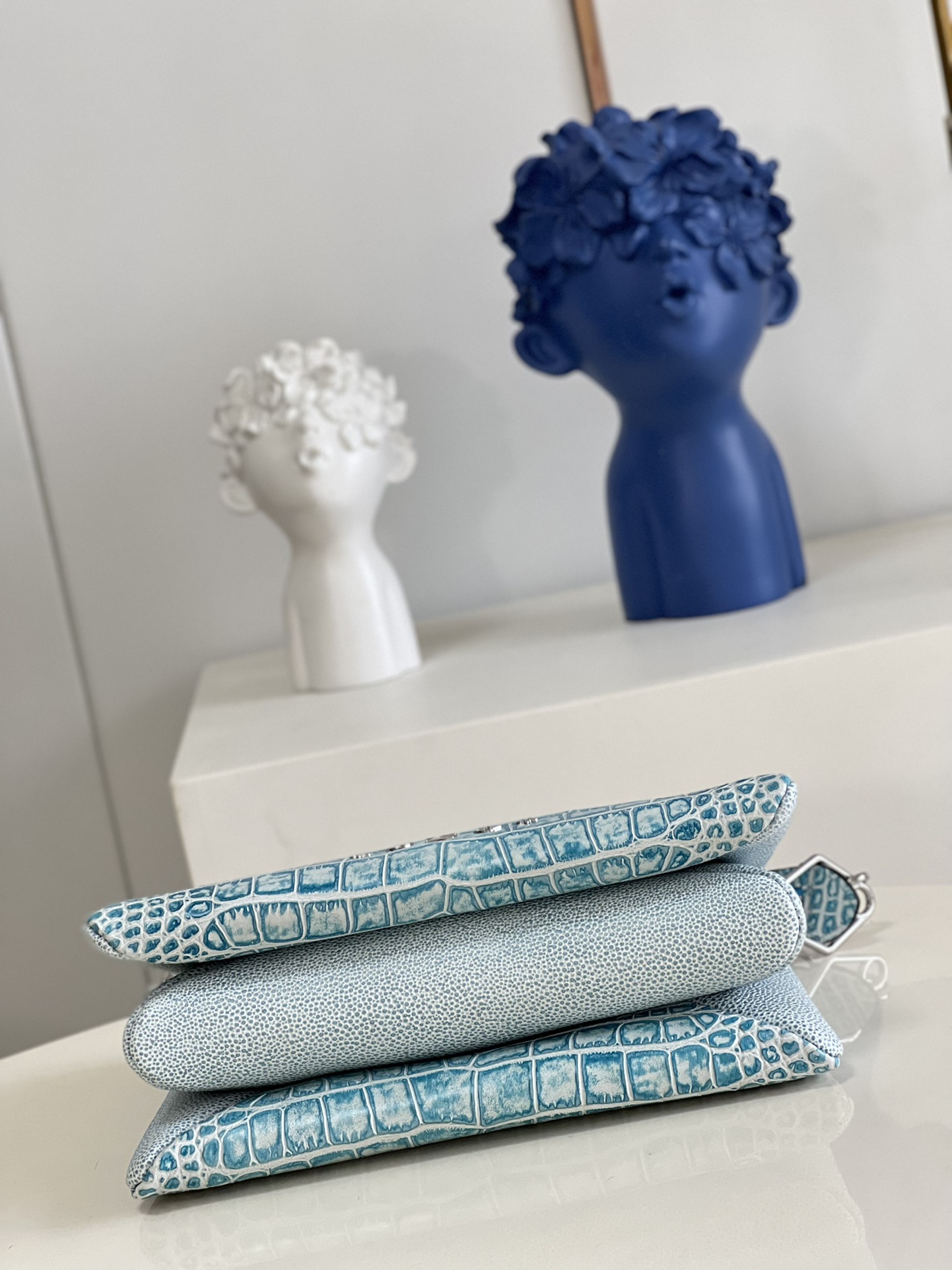 L*ouis V*uitton Top Bag 26*20*12CM