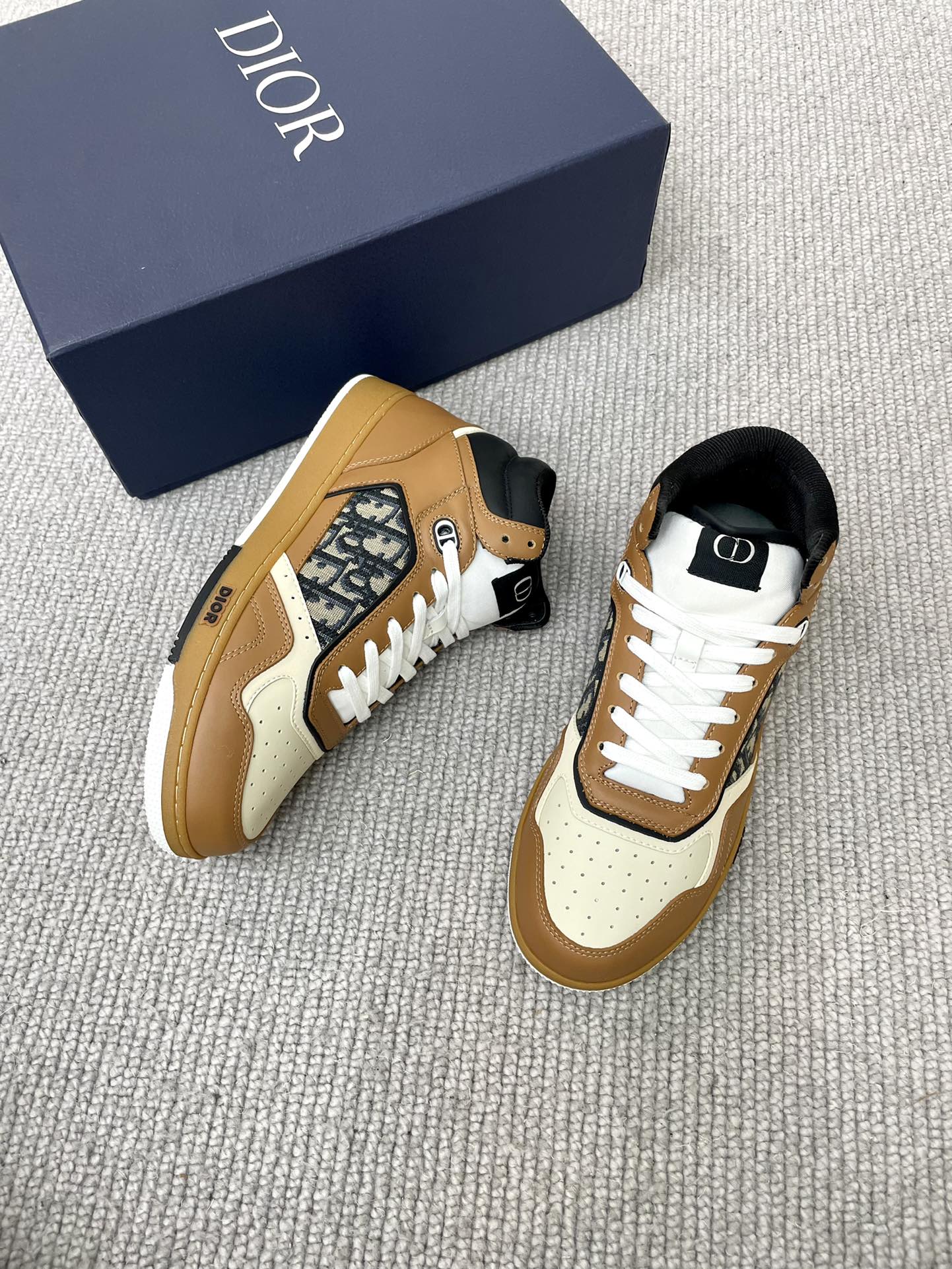 Men D*ior Top Sneakers