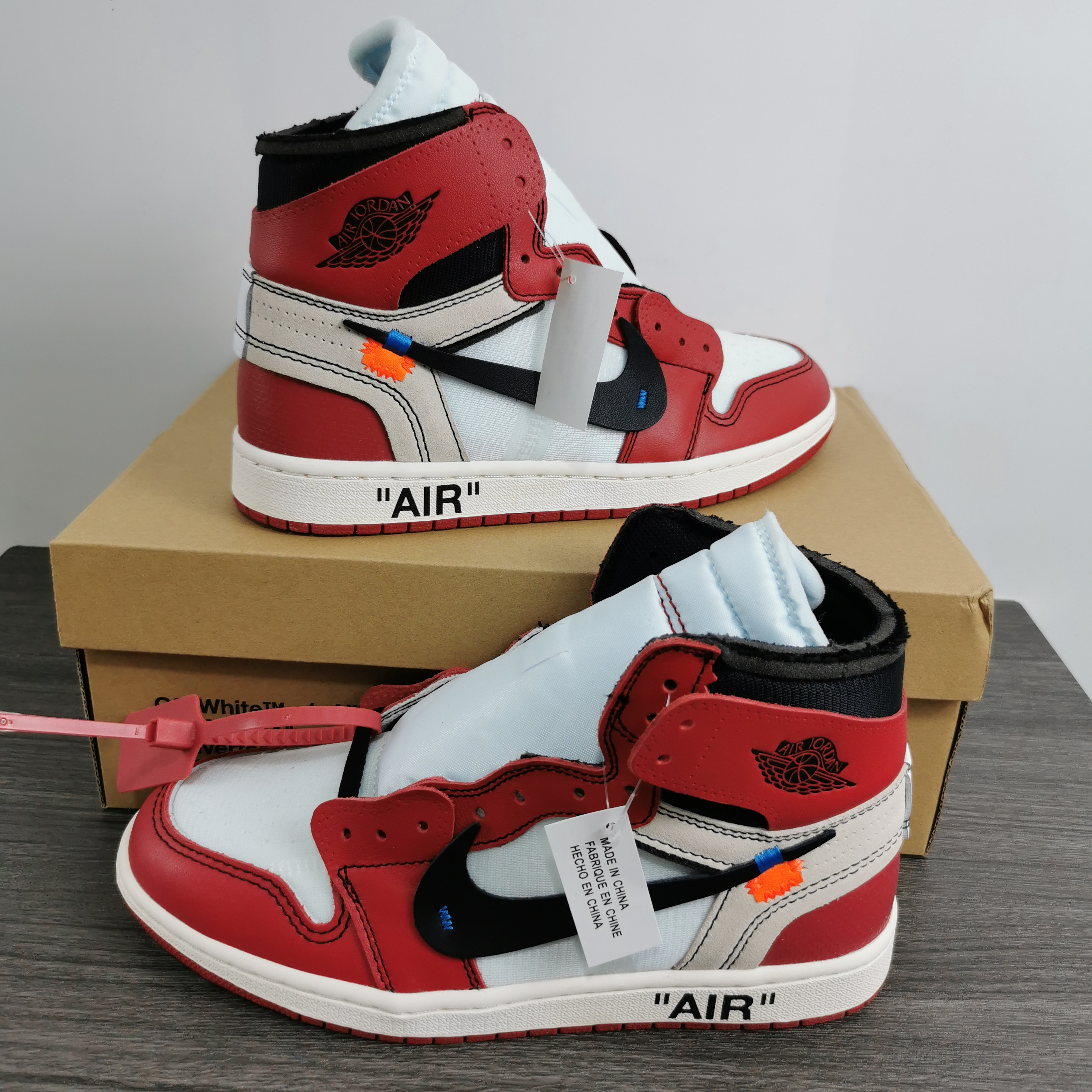 O*FF W*HITE x Air Jordan 1 Retro High
