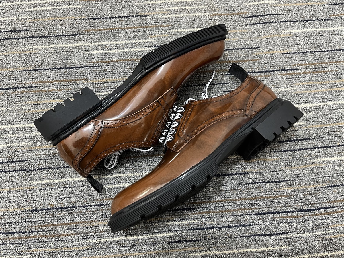 Men D*ior Top Sneakers