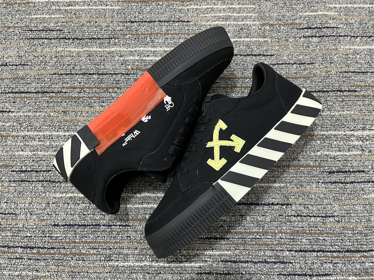 Men Women Off W*hite Top Sneaker