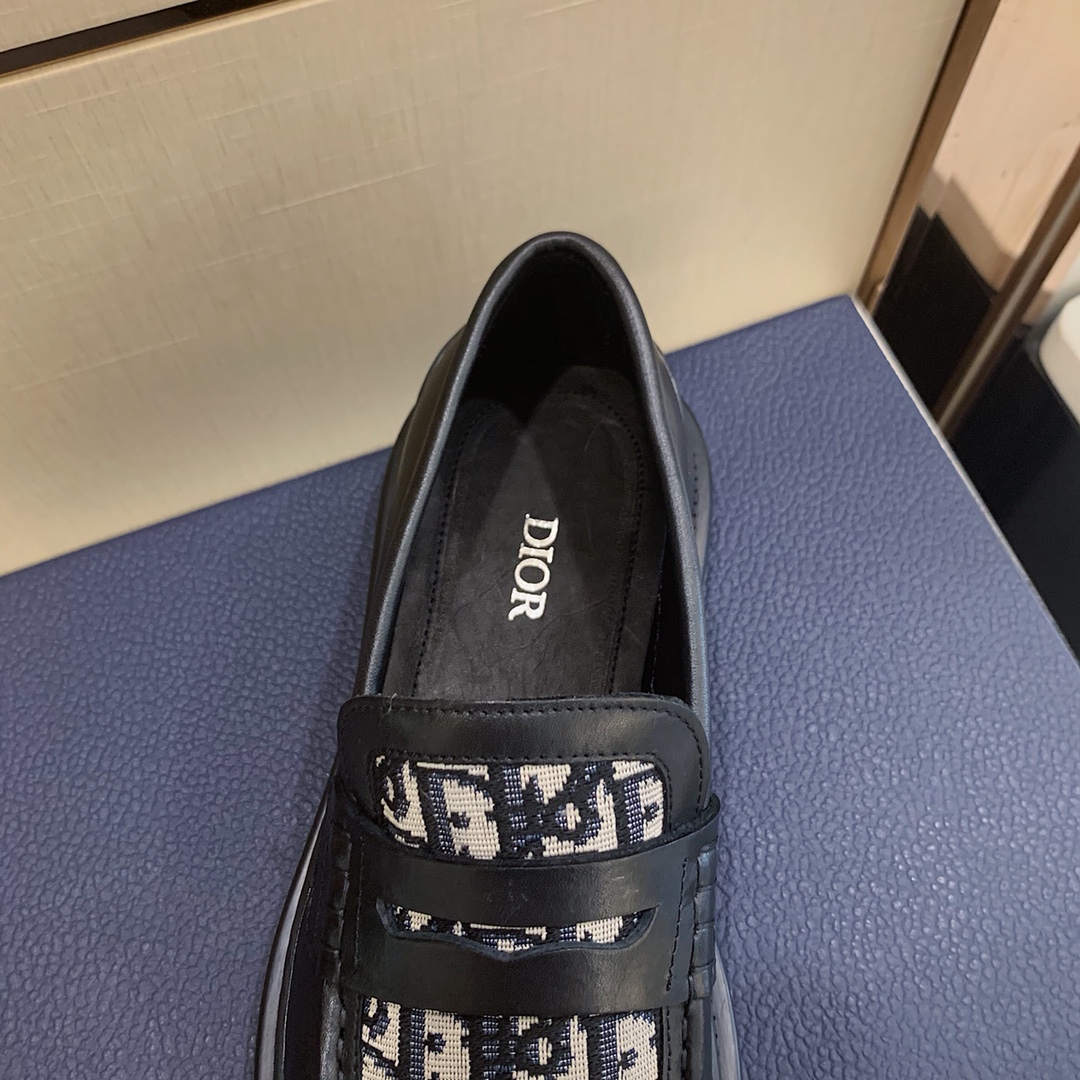 Men D*or Top Sneaker