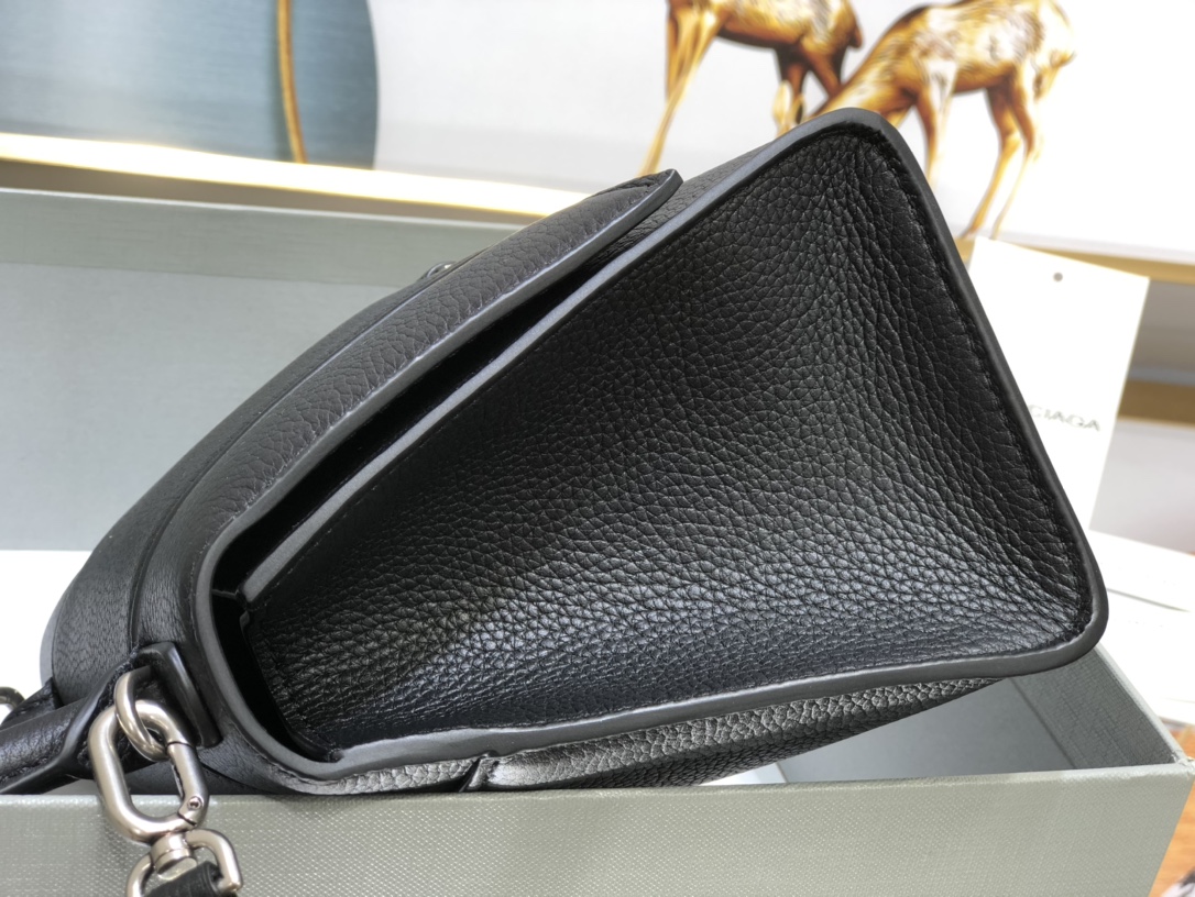 B*alenciaga Bag Top Quality