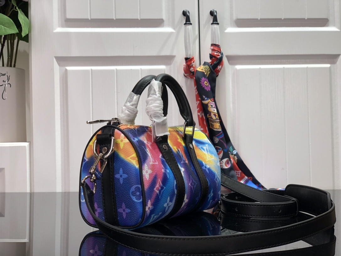 L*ouis V*uitton Top Bag 21*12*9cm