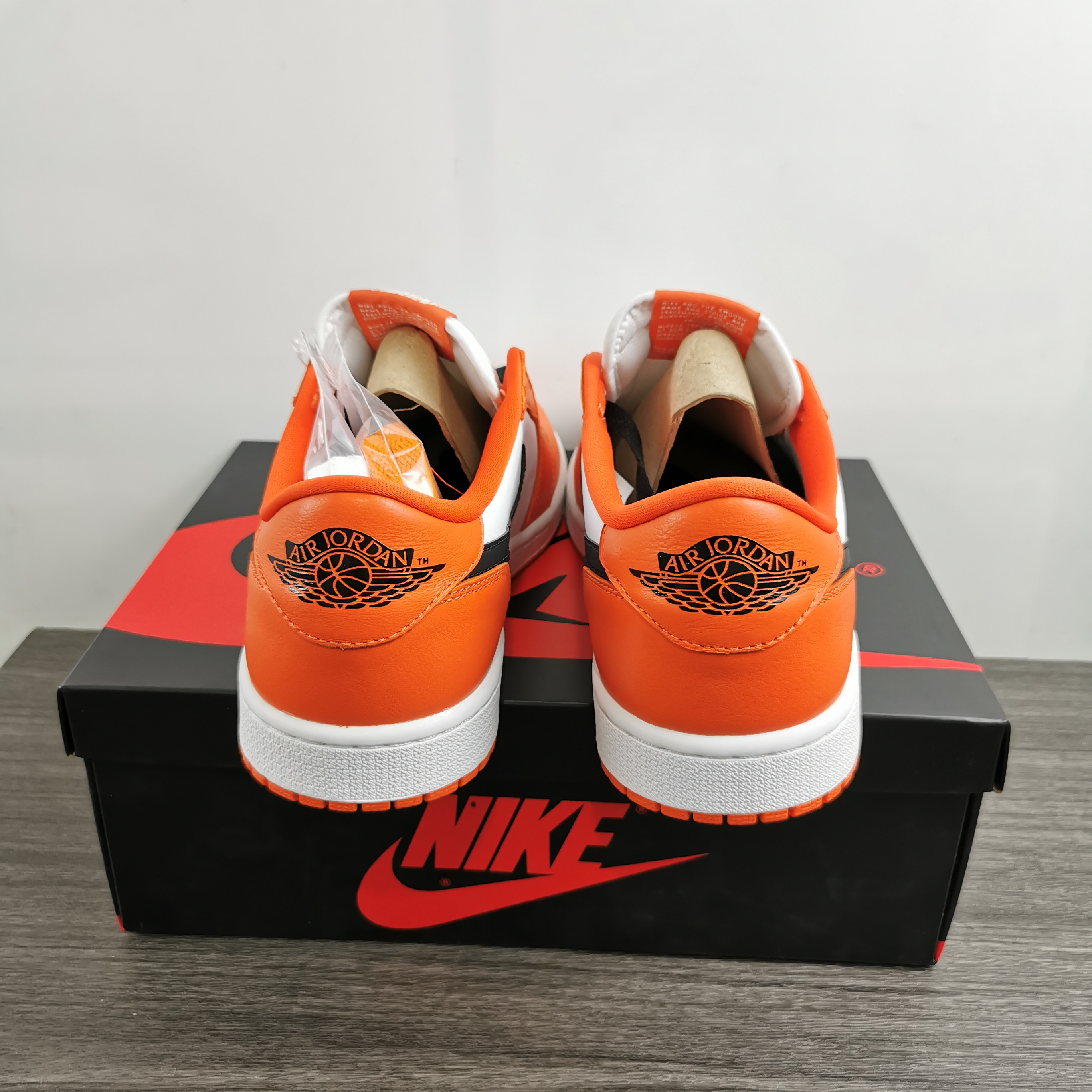 Air Jordan 1 Low OG CZ0790-801