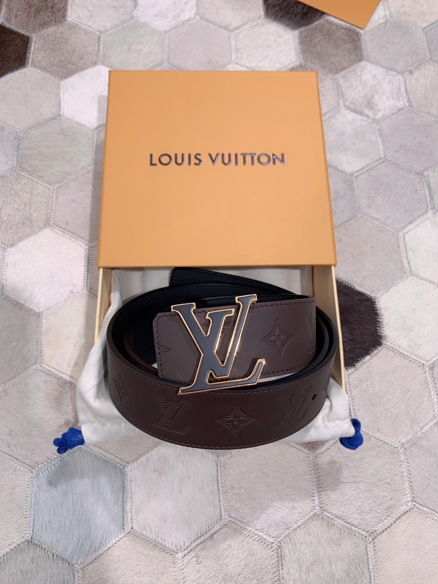L*ouis V*uitton Belts Top Quality 40MM