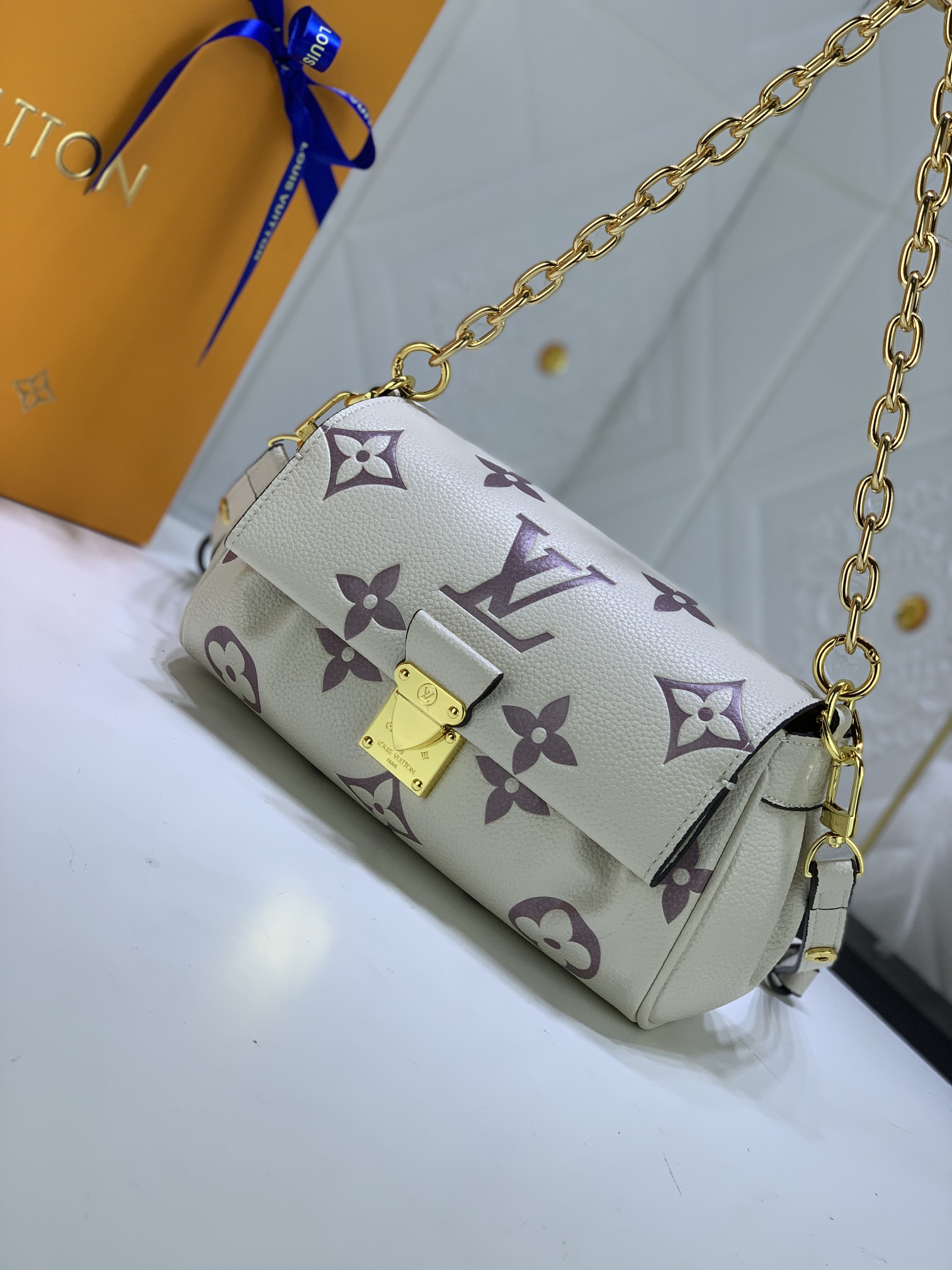 L*ouis V*uitton Bag Top Quality 24*14*9cm