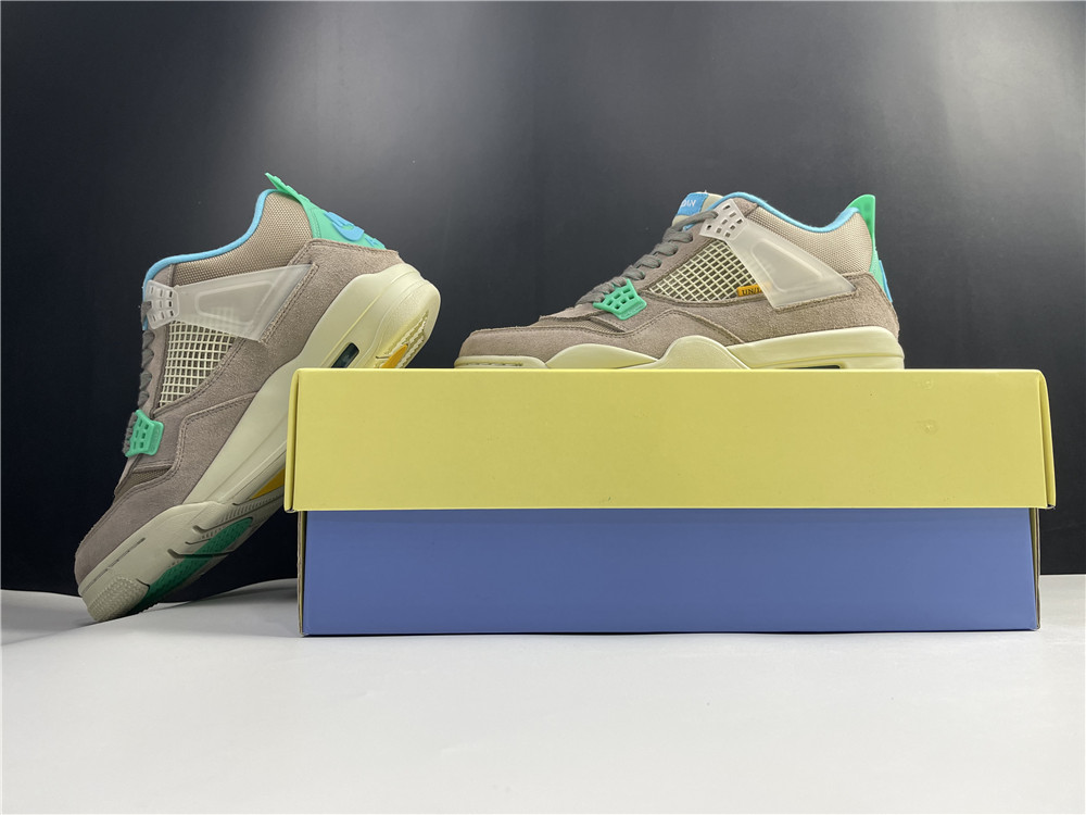 Union LA x Air Jordan 4 Taupe Haze DJ5718-242